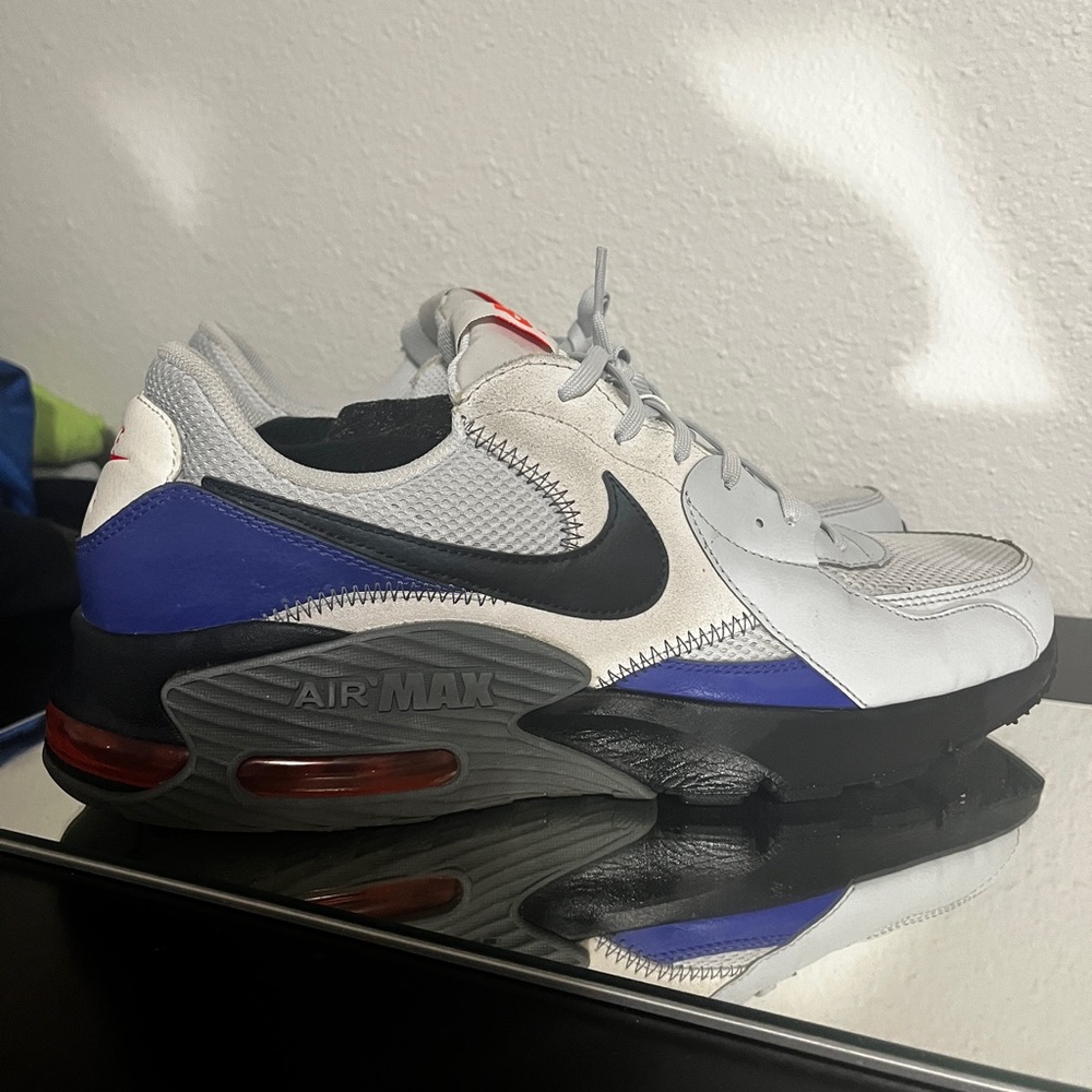 Nike Air Max Excee Sneakers - Picture 5 of 7